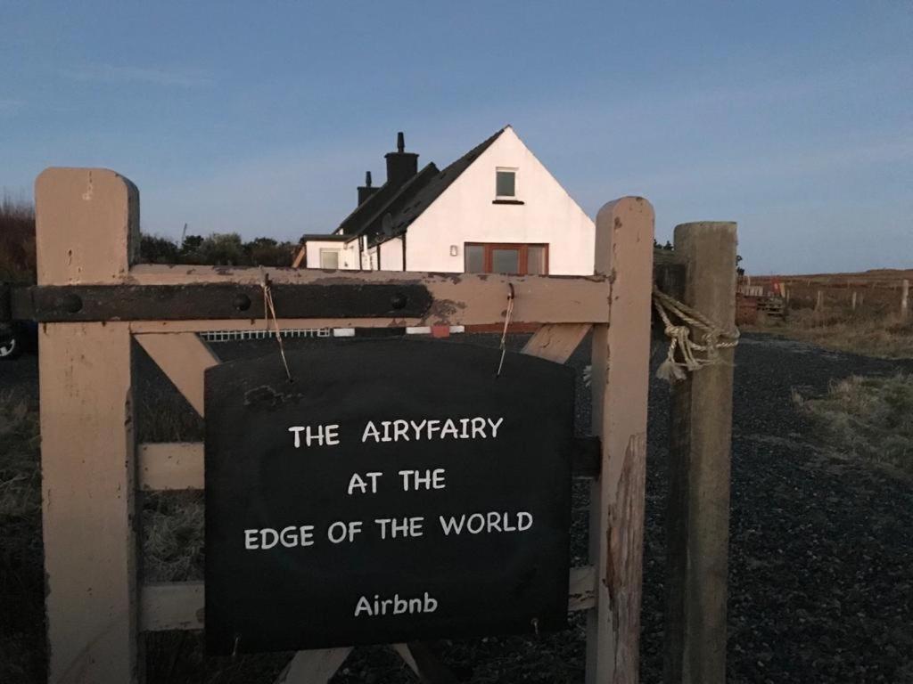 The Airyfairy At The Edge Of The World Lägenhet Skigersta Exteriör bild